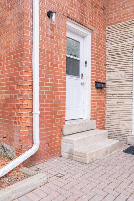 Harmony Home Near University Of Waterloo Exterior foto