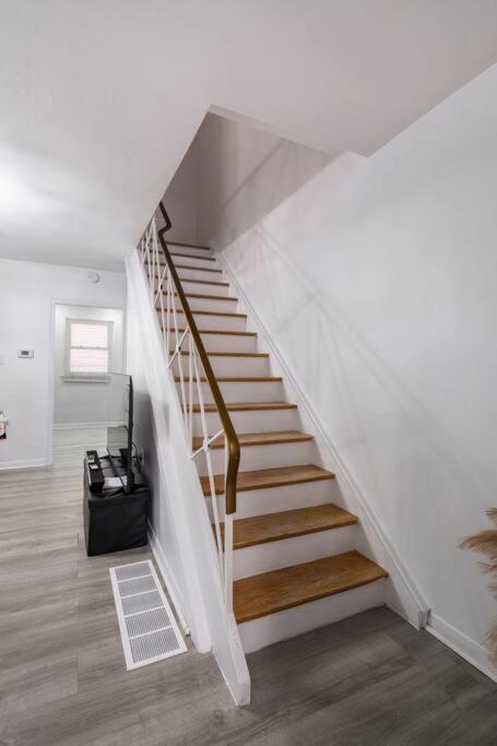 Harmony Home Near University Of Waterloo Exterior foto